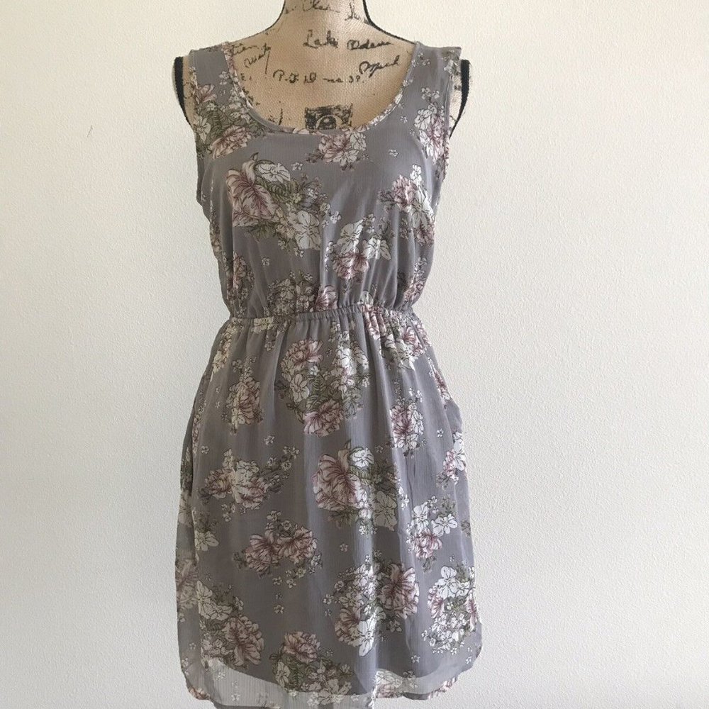 Band of Gypsies, Gray, Floral Dress, Size Medium